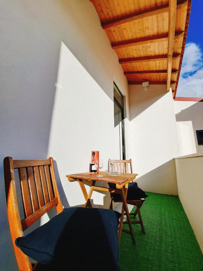 Апартаменты Casa Dos Sequeiras Tawny Вила-Нова-ди-Гая Экстерьер фото