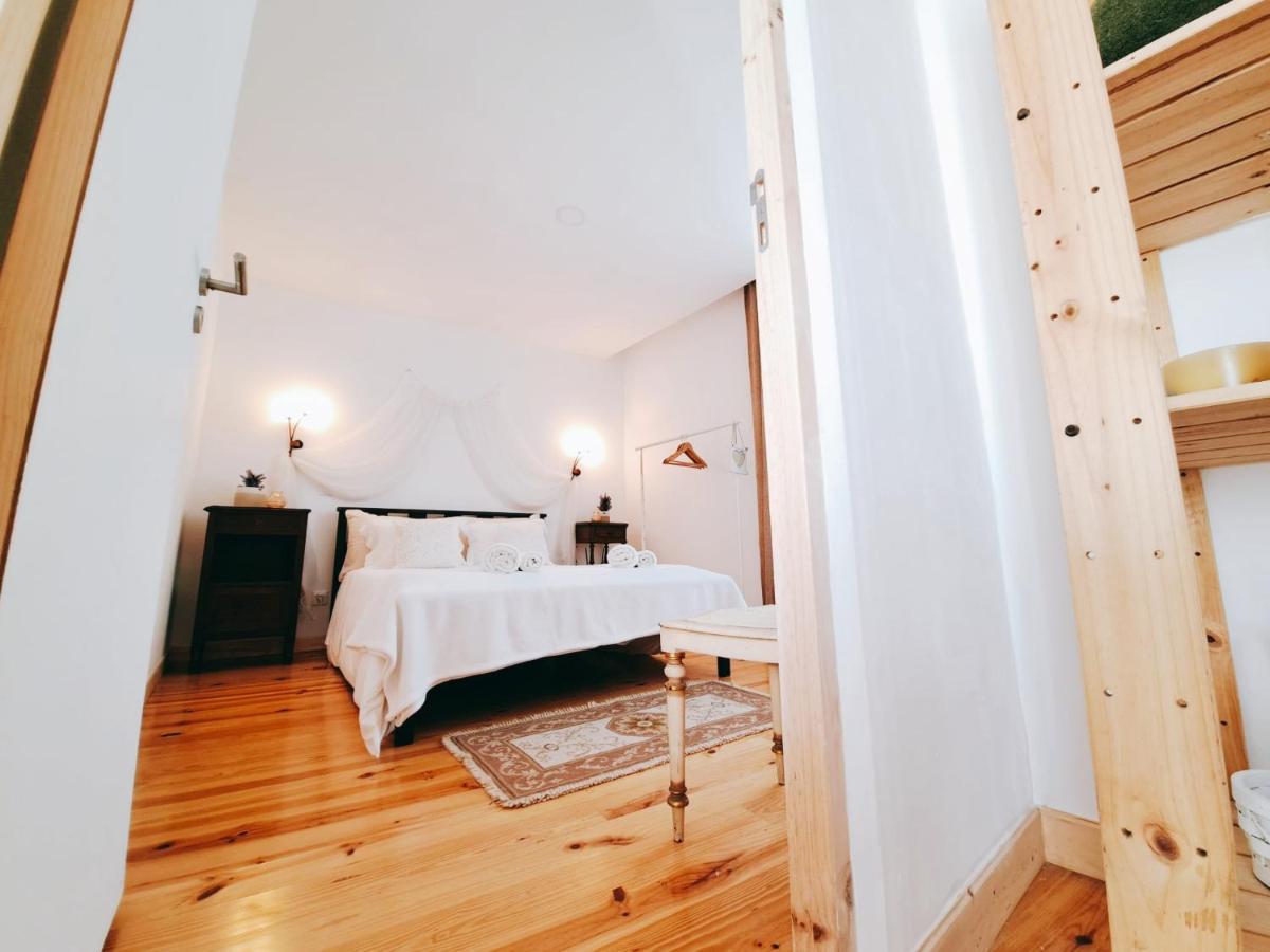 Апартаменты Casa Dos Sequeiras Tawny Вила-Нова-ди-Гая Экстерьер фото